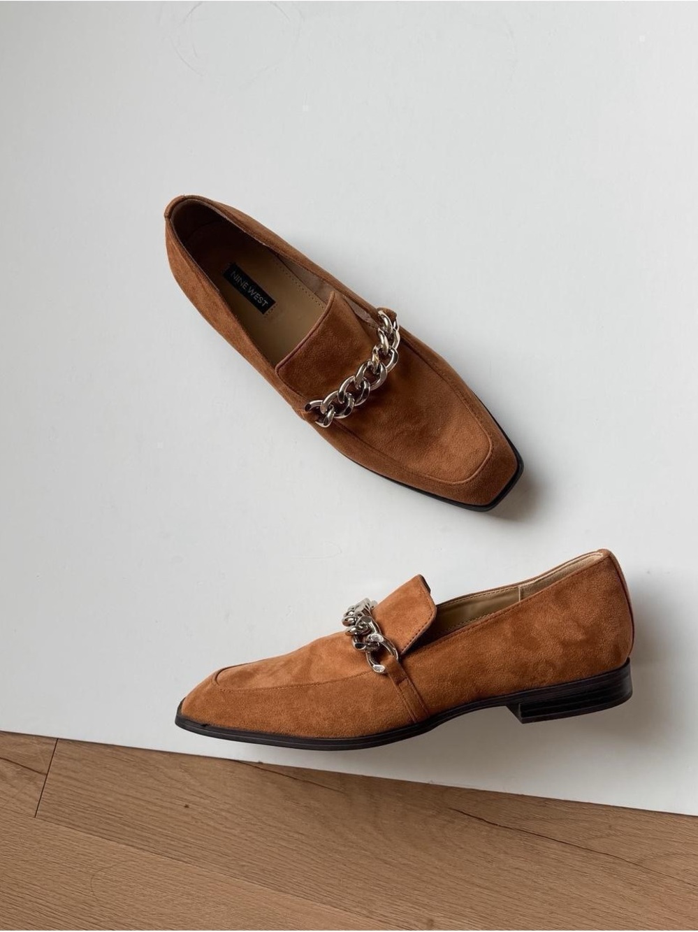 Nine West Brown Loafers 9.5 Square Toe Chain Preppy Minimalist - Picture 4 of 8